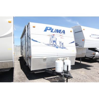 who makes puma trailers