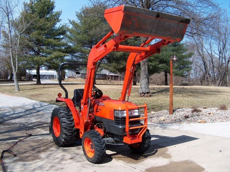 2009 Kubota LS 3400 4x4 tractor loader 72 hours