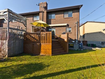 Fabulous townhouse for sale in Montreal (Saint-Laurent) 