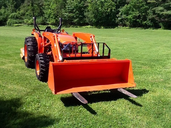 2012 Kubota MX5100 4WD Loader