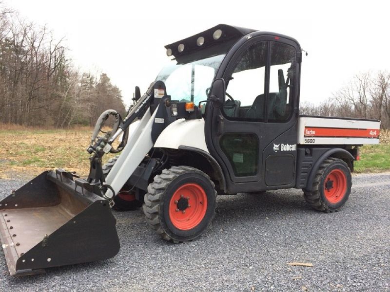 =$4,960=2006 Bobcat 5600 Turbo Toolcat 4X4