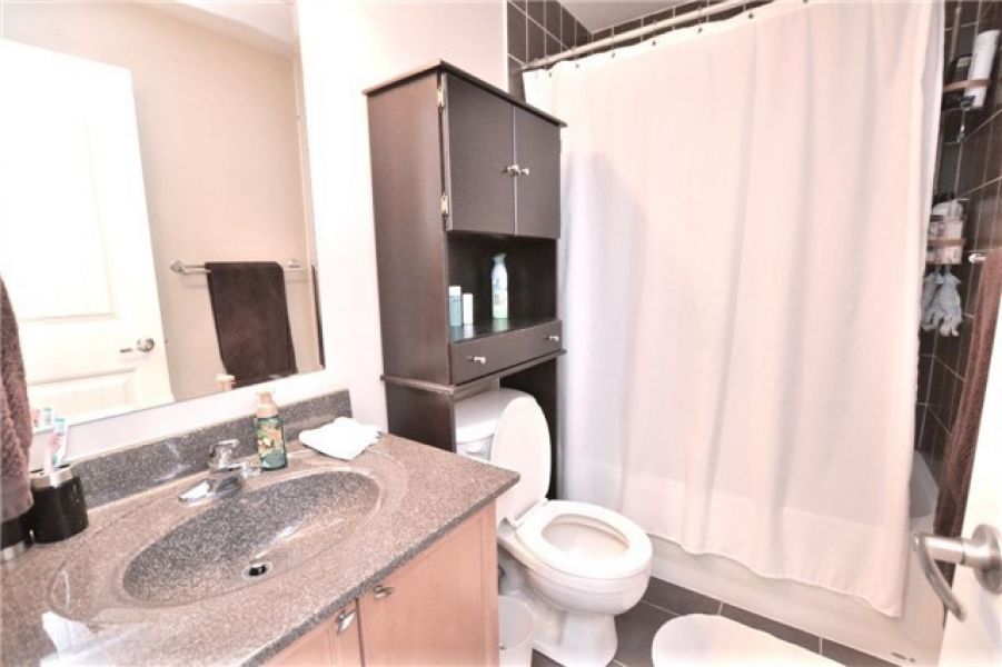 3 Bed Moonseed End Freehold Town Home for Lease in Milton