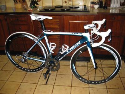 Brand New Original NEW Trek 2009 Madone 5.5 Pro Bike 