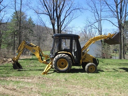 2006 John Deere 110 4x4 TLB Soft Cab