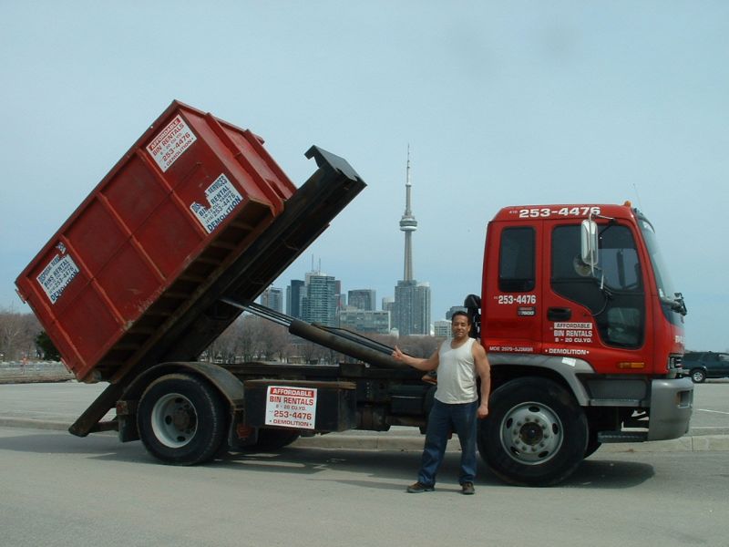 GARBAGE BIN RENTAL MISSISSAUGA 905 822 5153