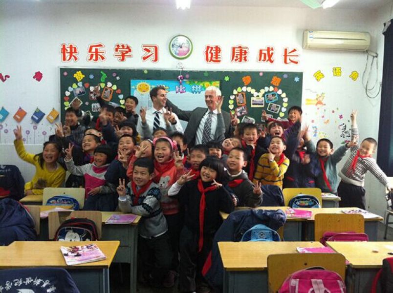China - ESL Teachers Native and Non Native with degree from Native Countries